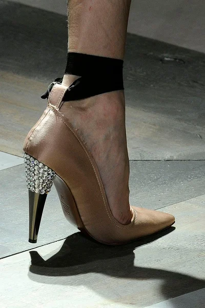 Look 13